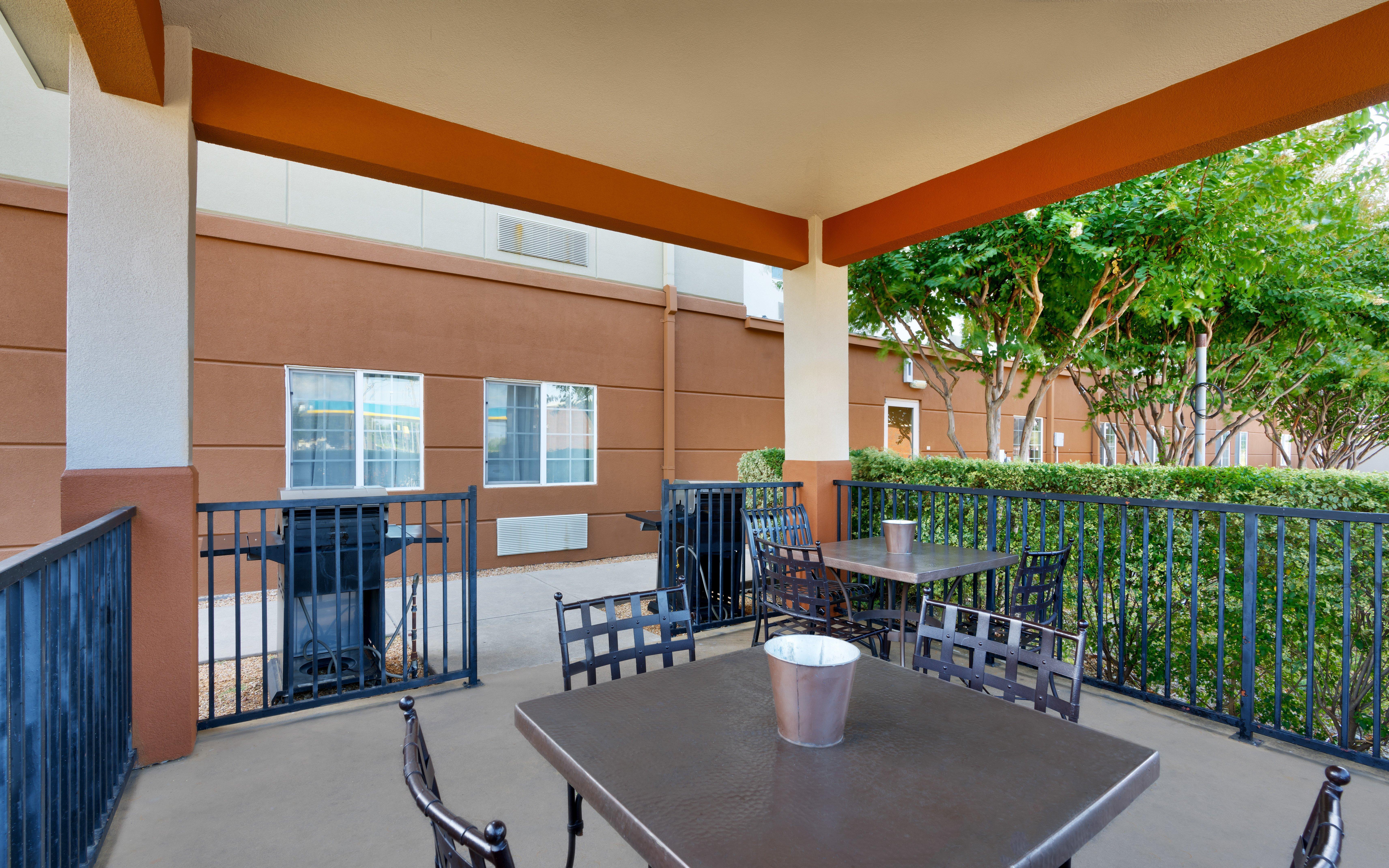 Candlewood Suites Plano East By Ihg Exterior photo
